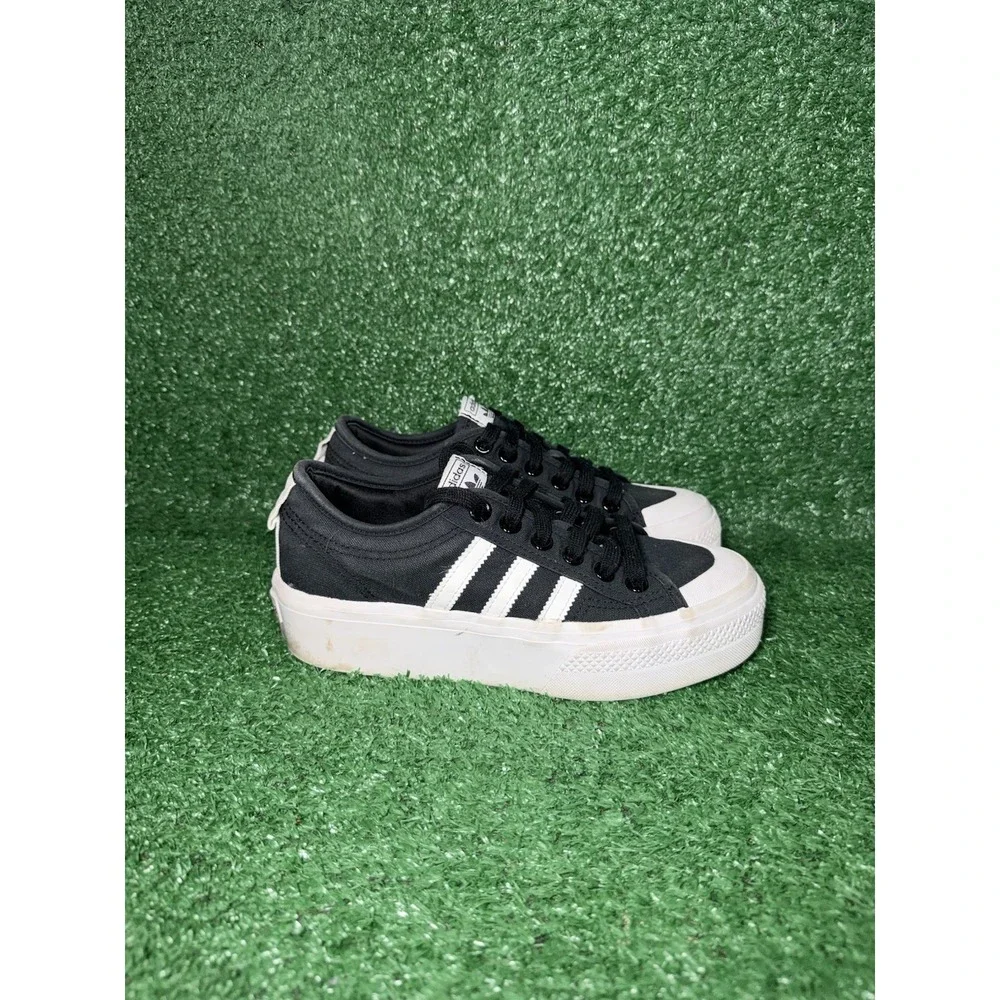Adidas‎ Nizza Platform Womens Size 7 Black White Casual Shoes Walking Sneakers